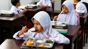 Pemerintah Coret Sekolah Elite Dari Daftar Makan Bergizi Gratis